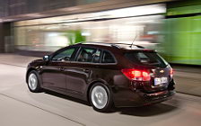   Chevrolet Cruze Station Wagon - 2012