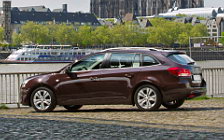   Chevrolet Cruze Station Wagon - 2012