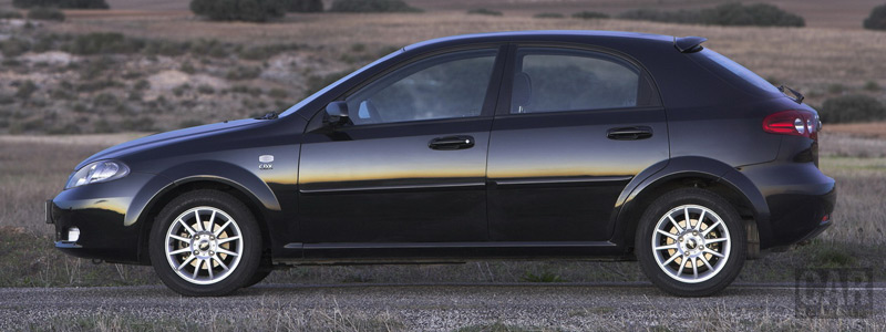   Chevrolet Lacetti Hatchback - 2008 - Car wallpapers