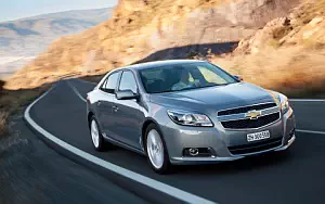   Chevrolet Malibu EU-spec - 2012