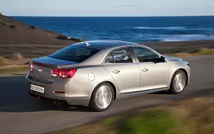   Chevrolet Malibu EU-spec - 2012
