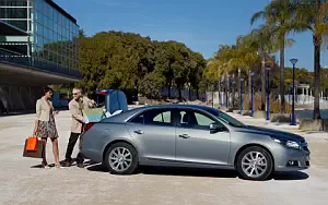   Chevrolet Malibu EU-spec - 2012