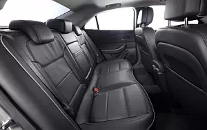   Chevrolet Malibu EU-spec - 2012