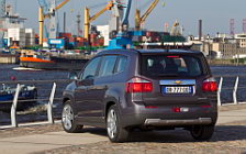   Chevrolet Orlando - 2010