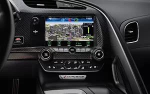   Chevrolet Corvette Stingray - 2013
