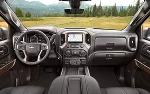   Chevrolet Silverado High Country Crew Cab - 2018