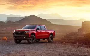   Chevrolet Silverado LT Z71 Trailboss Crew Cab - 2018