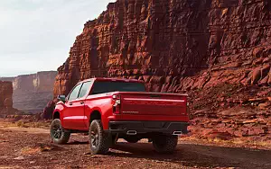   Chevrolet Silverado LT Z71 Trailboss Crew Cab - 2018