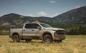   Chevrolet Silverado LT Z71 Trailboss Crew Cab - 2018