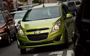   Chevrolet Spark - 2013