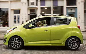   Chevrolet Spark - 2013