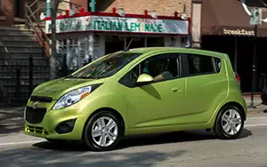   Chevrolet Spark - 2013