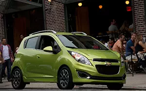   Chevrolet Spark - 2013