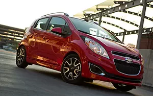   Chevrolet Spark - 2013