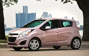   Chevrolet Spark - 2013