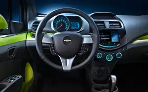   Chevrolet Spark - 2013