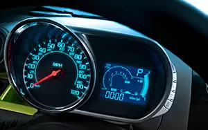   Chevrolet Spark - 2013