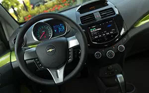   Chevrolet Spark - 2013