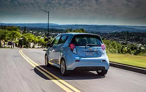   Chevrolet Spark EV - 2014