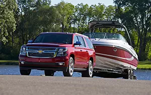   Chevrolet Suburban LTZ - 2015