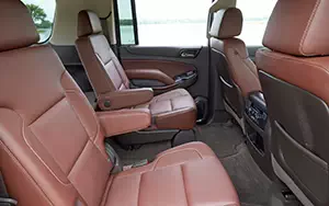   Chevrolet Suburban LTZ - 2015