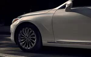   Genesis G90 US-spec - 2016