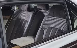   Genesis G90 Vanity Fair Special Edition US-spec - 2018