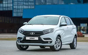   Lada XRAY - 2015