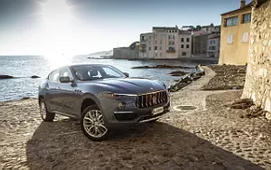   Maserati Levante GT Hybrid (Azzurro Astro) - 2021