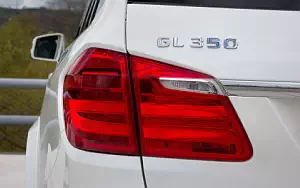   Mercedes-Benz GL350 BlueTEC AMG Sports Package UK-spec - 2013