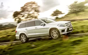   Mercedes-Benz GL350 BlueTEC AMG Sports Package UK-spec - 2014