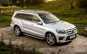  Mercedes-Benz GL350 BlueTEC AMG Sports Package UK-spec - 2014