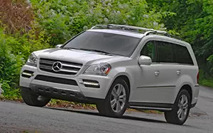   Mercedes-Benz GL350 BlueTEC US-spec - 2010