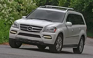   Mercedes-Benz GL350 BlueTEC US-spec - 2010