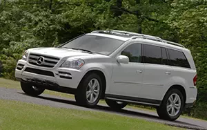   Mercedes-Benz GL350 BlueTEC US-spec - 2010