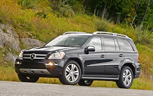  Mercedes-Benz GL450 US-spec - 2010
