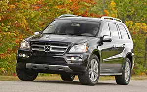   Mercedes-Benz GL450 US-spec - 2010