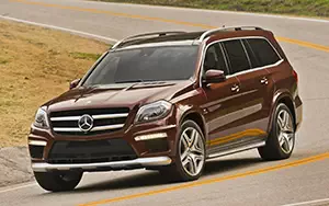   Mercedes-Benz GL63 AMG US-spec - 2013