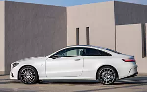   Mercedes-Benz E 400 4MATIC Coupe AMG Line Edition 1 - 2017