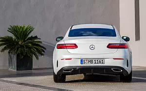   Mercedes-Benz E 400 4MATIC Coupe AMG Line Edition 1 - 2017