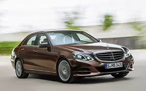  Mercedes-Benz E300 BlueTEC HYBRID - 2013