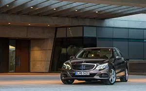   Mercedes-Benz E300 BlueTEC HYBRID - 2013