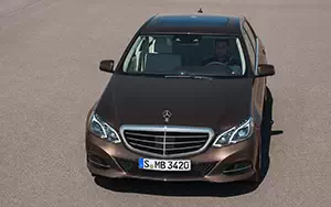   Mercedes-Benz E300 BlueTEC HYBRID - 2013