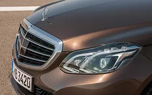   Mercedes-Benz E300 BlueTEC HYBRID - 2013