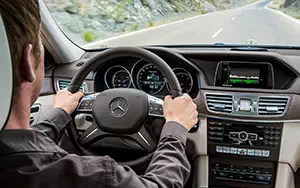   Mercedes-Benz E300 BlueTEC HYBRID - 2013