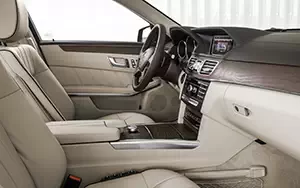   Mercedes-Benz E300 BlueTEC HYBRID - 2013