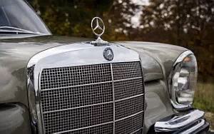   Mercedes-Benz 250 SE W108 - 1965
