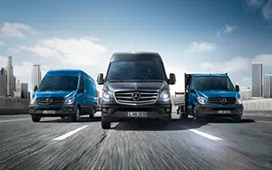   Mercedes-Benz Sprinter Flatbed - 2013