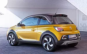   Opel Adam Rocks - 2014