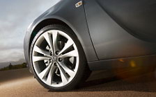   Opel Insignia Sports Tourer - 2008